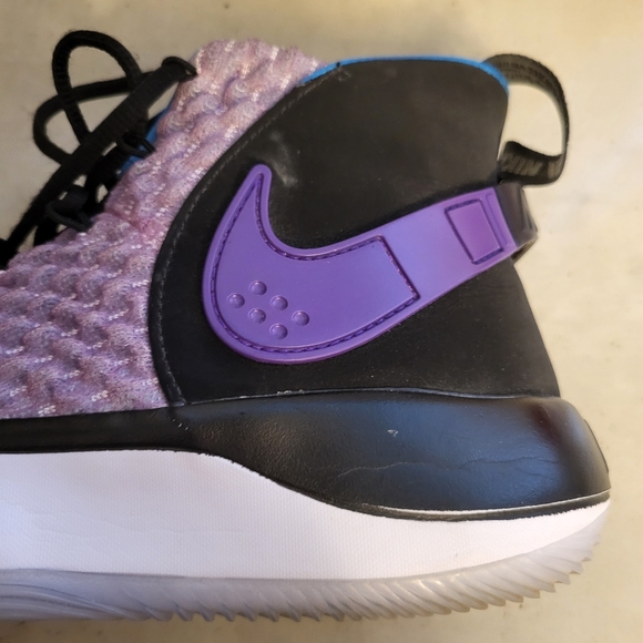 Men's Nike Alphadunk Basketball Shoe, size 10 - Picture 14 of 16